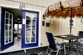 Englewood Villa | Waterfront “Paradise Bay” suite at blue island inn