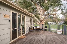 Halls Gap House | Relax at The Grove