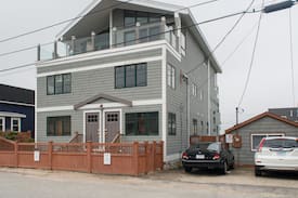 Salisbury House | Serendipity Beach Retreat