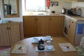 St Dogmaels Villa | Bryncus Farm Caravan/mobile home, near St Dogmaels