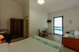 San Pasquale Other | Agriturismo con pernottamento La Striscia Larga