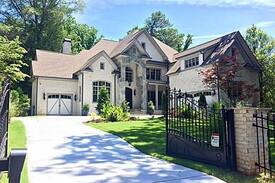 Buckhead House | The Luxurious Buckhead Gated Mansion