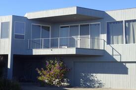 Bodega Bay House | The Grey Whale: Spacious 5-BR Home