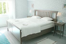 Nykoping Bed & Breakfast | Tuna kyrkby B&B. Room nr 1