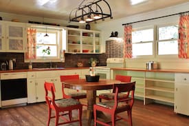 Clyde Cabin | The Cabin at Hidden Valley Farm NC