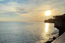 Calvache House | Rincón sunset. Oceanfront on budget. Casa Olé