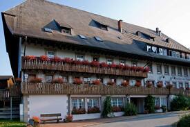 Waldau Hotel | Hotel Schwarzwaldgasthof Zur Traube, (Titisee Neustadt- OT Waldau), Familienappartement im Gästehaus