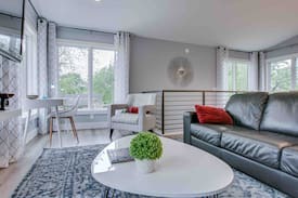 Downtown Apartment | The Overlook