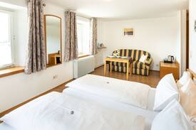 Endenburg Hotel | Hotel Landgasthof zum Pflug (Steinen), Doppelzimmer 2 mit Balkon