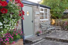 Appletreewick Cabin | The Old Coach House, Appletreewick, sleeps 4