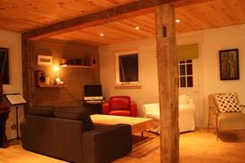 Wakefield Cabin | Cosy Wakefield riverside cottage