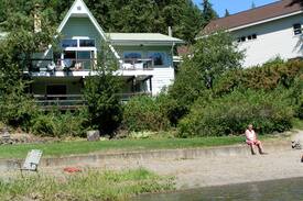 Coeur d'Alene Villa | Blue Creek Bay Heaven