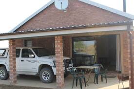 Curry's Post Other | Top Spot - Sunrise Cottage (Self-Catering)