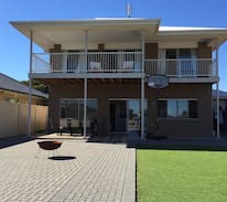 Wallaroo House | Sunsets on Spinnaker