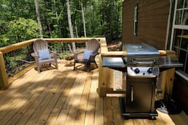 Lake Lure Cabin | The Artful Dodger Getaway Cabin Charming & Unique