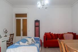 El Raval Apartment | 3 beds room, nice clean flat, city center Ramblas