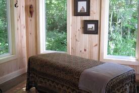 Long Island House | Loonsong Cottage Retreat- A Place with a Heart