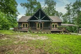 Jamestown House | Riders Retreat