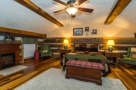 Gnaw Bone Cabin | Southern Comfort Log Cabin