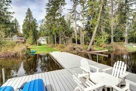 Carnation House | Lake Joy Escape