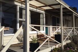 Binalong Bay Cabin | Sand Hopper Cottage, Binalong Bay