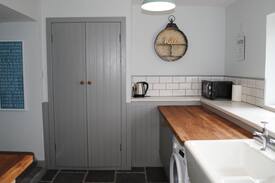 Balvicar Cabin | An Tigh Cottage Isle of Seil - wood burning stove