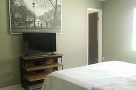 Altamonte Springs House | Cozy Master Bedroom with private bath at 812