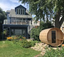 Marquette House | Lakefront downtown private 3 BR. Sauna. Kayaks.