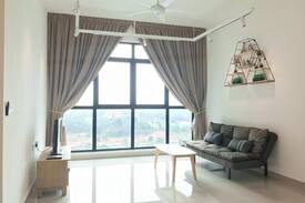 Putrajaya Apartment | Cozy new condo @ Ioi City Mall Putrajaya