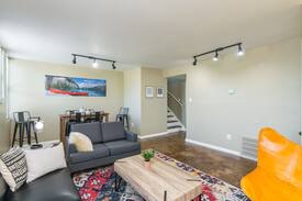 Frankfort Apartment | UrbanWoods Downtown Apt - Riverfront Buffalo Trace