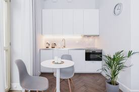 Warszawskie Apartment | Cozy studio/ Main Station / 8 Topolowa Street