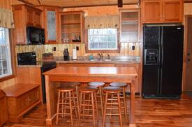 Tyro Cabin | Tyro Mountain View Cabin
