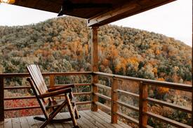 Hochatown Cabin | Scenic Mountain Lodge on Sardis Lake, Clayton Ok.