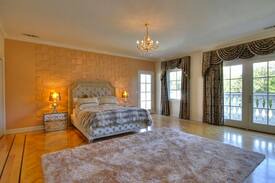 West of the Alameda House | The Atherton Estate Near Stanford