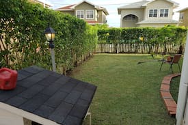 Georgetown House | Cozy 3-Bedroom Bungalow in Gated Community