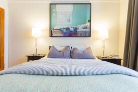Astoria Heights Apartment | Astoria Heights Gorgeous Guest Bedroom