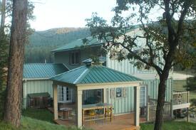 Cloudcroft Cabin | Manor in "God's Country"