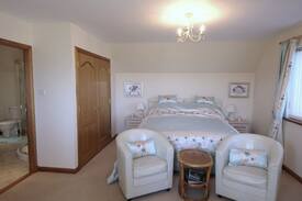 Cromarty Firth Bed & Breakfast | Autumn Gold Plus,Jamie Fraser country, Culloden