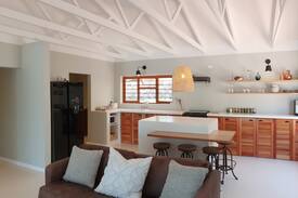 Plettenberg Bay House | step away