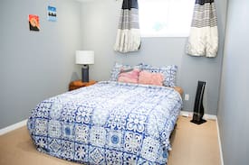 South March House | ⭐ Entire Basement Apartment Near Kanata Tech Park