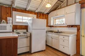 Silver Lake Cabin | Silver Lake Waterfront Cottage. Lollygaggin'