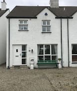Ballycastle House | 20 Strand Cottages Ballycastle Seafront