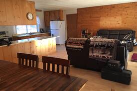 Curlew House | Private Swimming Hole on the Kettle River!
