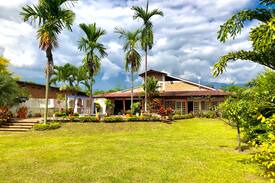El Cerrito Villa | Finca en Santa Elena Valle del Cauca
