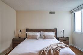 Marina del Rey Apartment | Beachwood Penthouse Style Stunning Marina Views