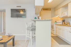 Galveston Apartment | The Seashell Shore