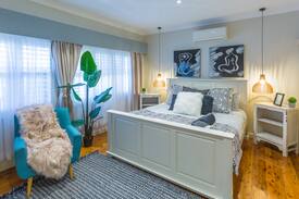 Penrith House | Waterfront Luxury Resort Manor Number One Penrith