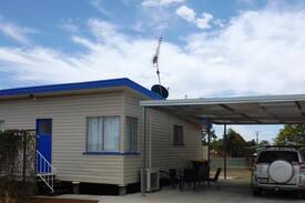 Clermont House | Holiday House Clermont