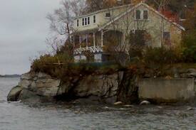 Peaks Island Cabin | Evergreen Landing cottage booking summer rentals