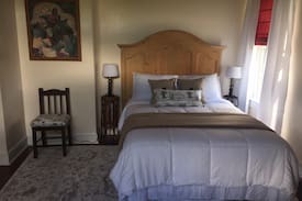 Beckley Apartment | Ambrosia Inn Oasis